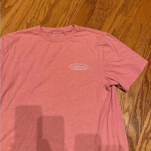 Vineyard Vines men’s supersoft Island Tee, heathered pink, size medium - Picture 2 of 6